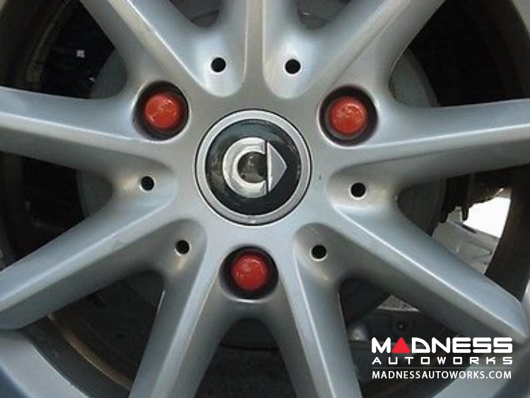 smart fortwo Wheel Bolt Covers Red 17mm (set of 12) SMART MADNESS